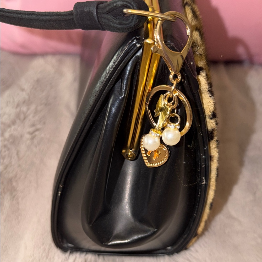 Vintage Black and Leopard-Print Faux Fur Top-Handle Satchel - Picture 7 of 10